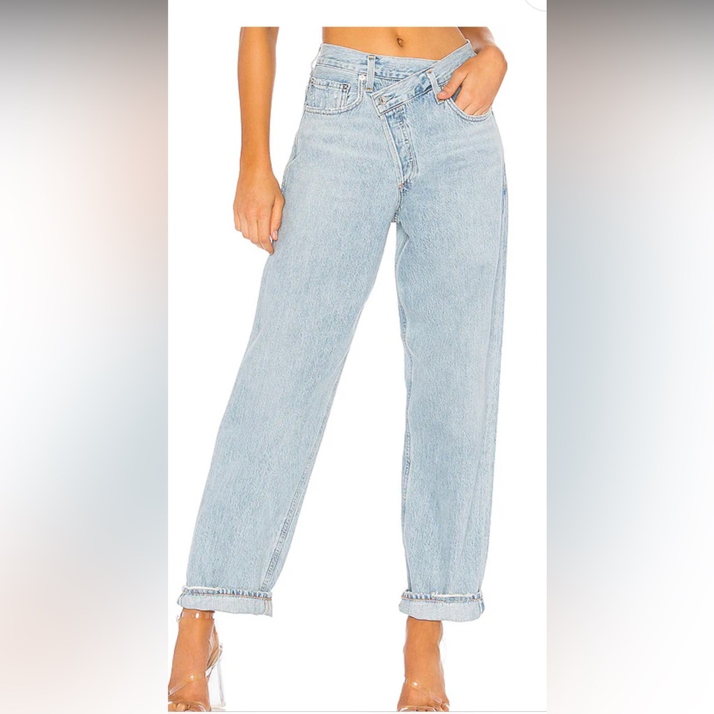 Criss Cross Upsized Jean in Suburbia
AGOLDE size 29